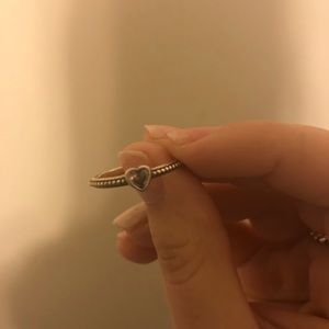heart pandora ring